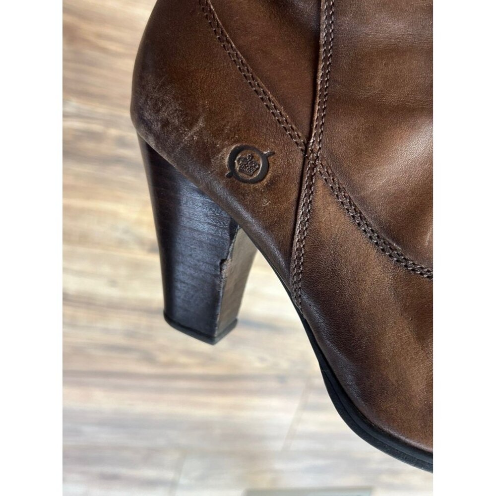 Born Brown Leather Knee-High Boots Heel Zip Fall Fashion Size 39 Women’s - Picture 8 of 11